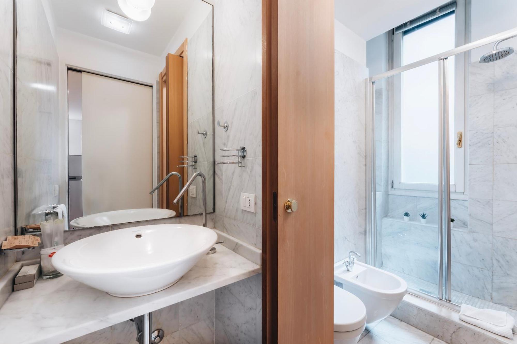 Charming De Togni Apartment Milan Exterior photo
